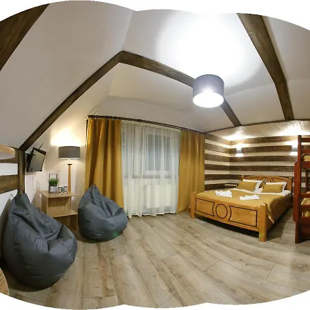 анасоль з чаном - джакузі басейн з підігрівом Guest house *