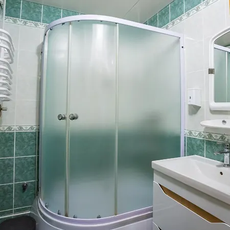 анасоль з чаном - джакузі басейн з підігрівом Guest house