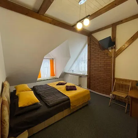 анасоль з чаном - джакузі басейн з підігрівом Slavske