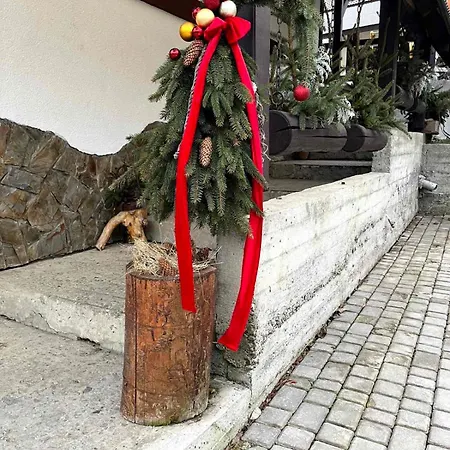 анасоль з чаном - джакузі басейн з підігрівом Guest house