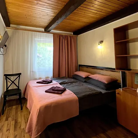 Guest house анасоль з чаном - джакузі басейн з підігрівом *