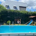 анасоль з чаном - джакузі басейн з підігрівом Guest house Slavske